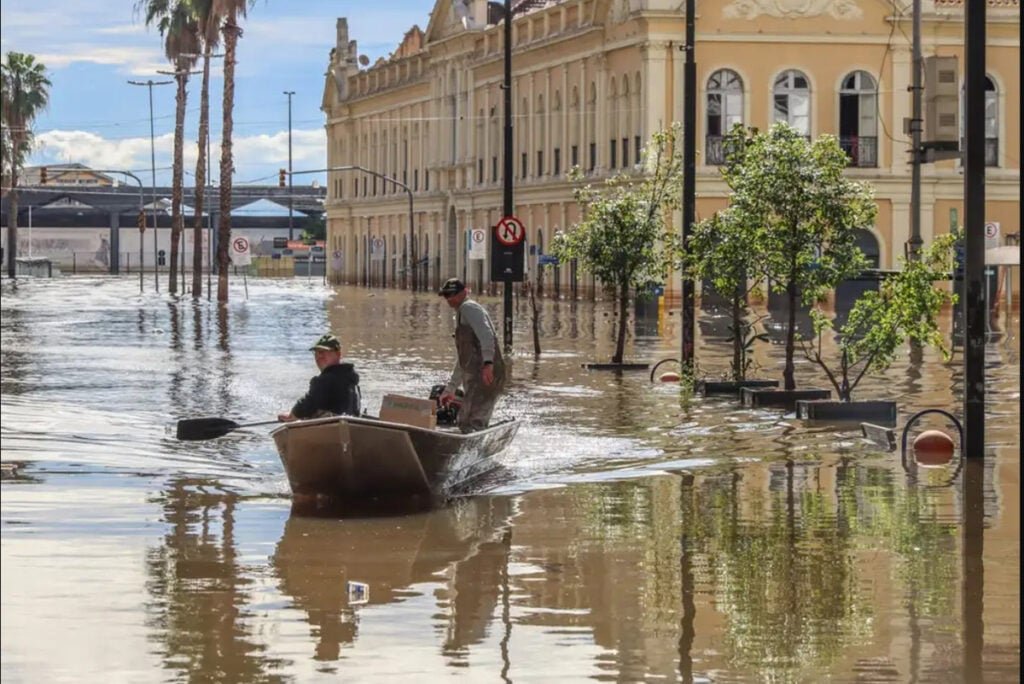 enchentes no Rio Grande do Sul